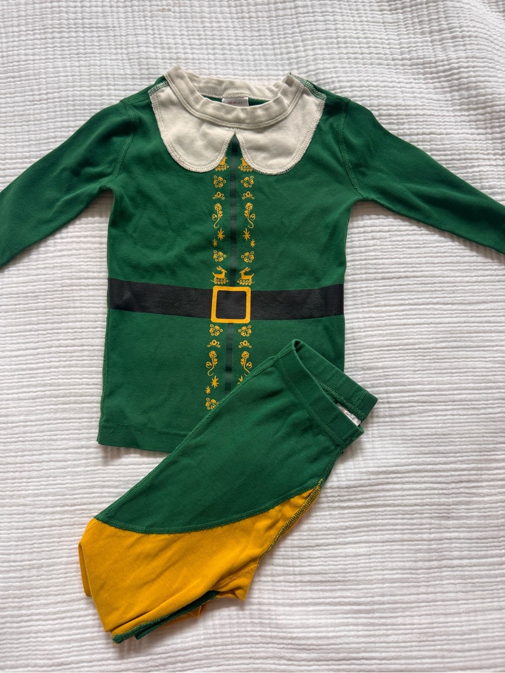 Hanna Andersson Green and Yellow Elf Pajama Set
